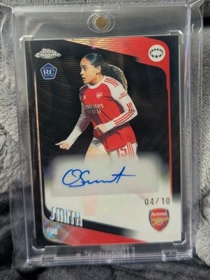 2025-26 Topps Chrome Champion's League Olivia Smith RC Black Wave Refractor 4/10