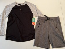 Garanimals 365 Kids Boys 2 Piece Shorts LongSleeve T-Shirt  Shorts Set Size 8