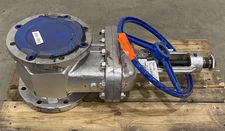 Velan 8” Class 150 Gate Valve, Flanged F15-0064C-02TY-W3209-1