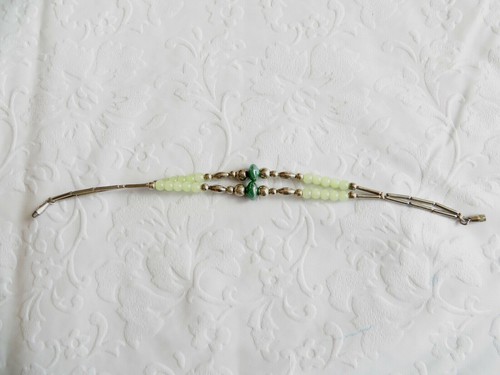 Handmade Silver Finish Tube & Round Beads W/ Round Green Glass Beads Bracelet - 第 4/7 張圖片