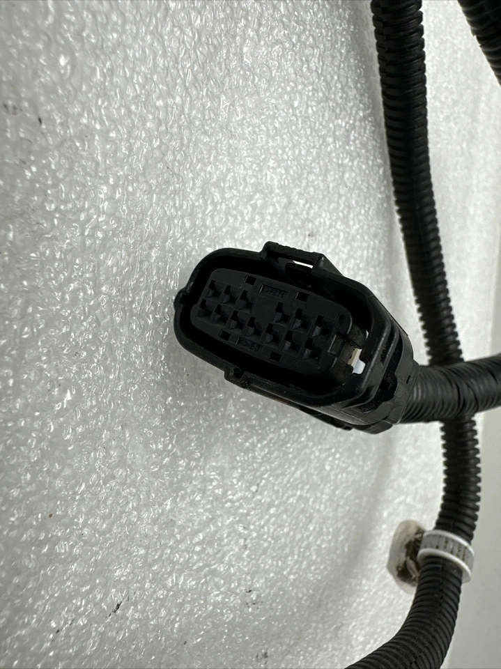 2016-19 TOYOTA PRIUS TRUNK WIRING HARNESS ASSEMBLY OEM - Image 4 of 4