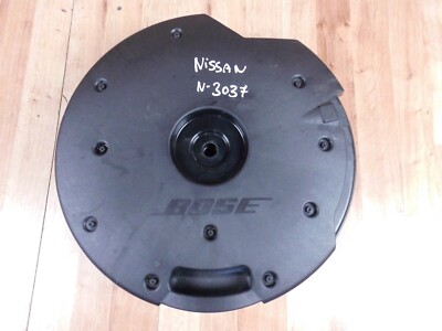 Nissan X-Trail T32 Heck Subwoofer Lautsprecher BOSE 281705AA0A