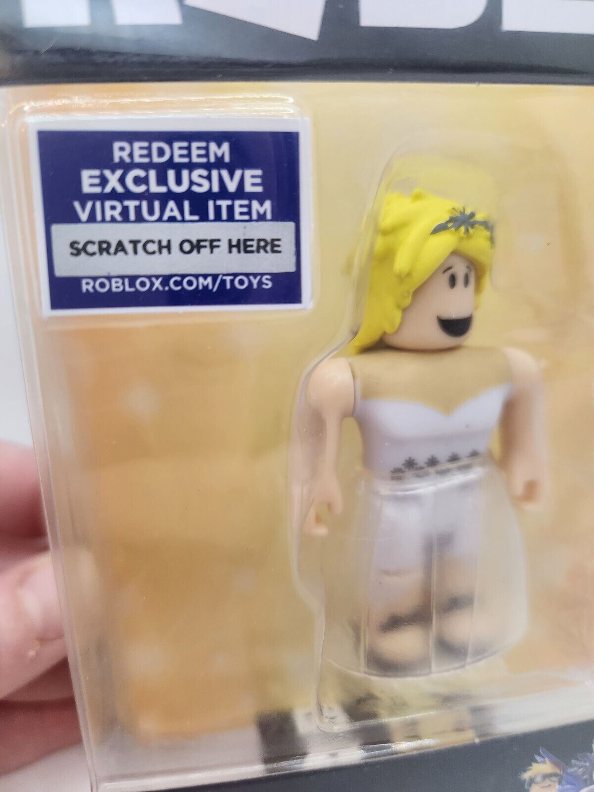 Roblox Celebrity Series 7 ROYAL BALLET ACADEMY AURORA Figure with Virtual  Code