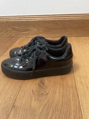 Kickers girls Tovni Patent Leather Black shoes size UK