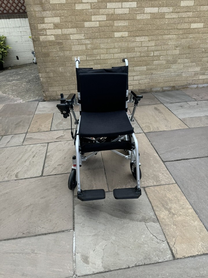 mobility plus folding electric wheelchair Featherlite Model Great