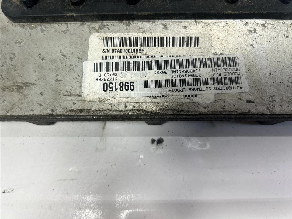 Jeep Wrangler ECM 2010 módulo de control del motor 3,8 L MT PN-68043481AE usado OEM Foto 2 de 4