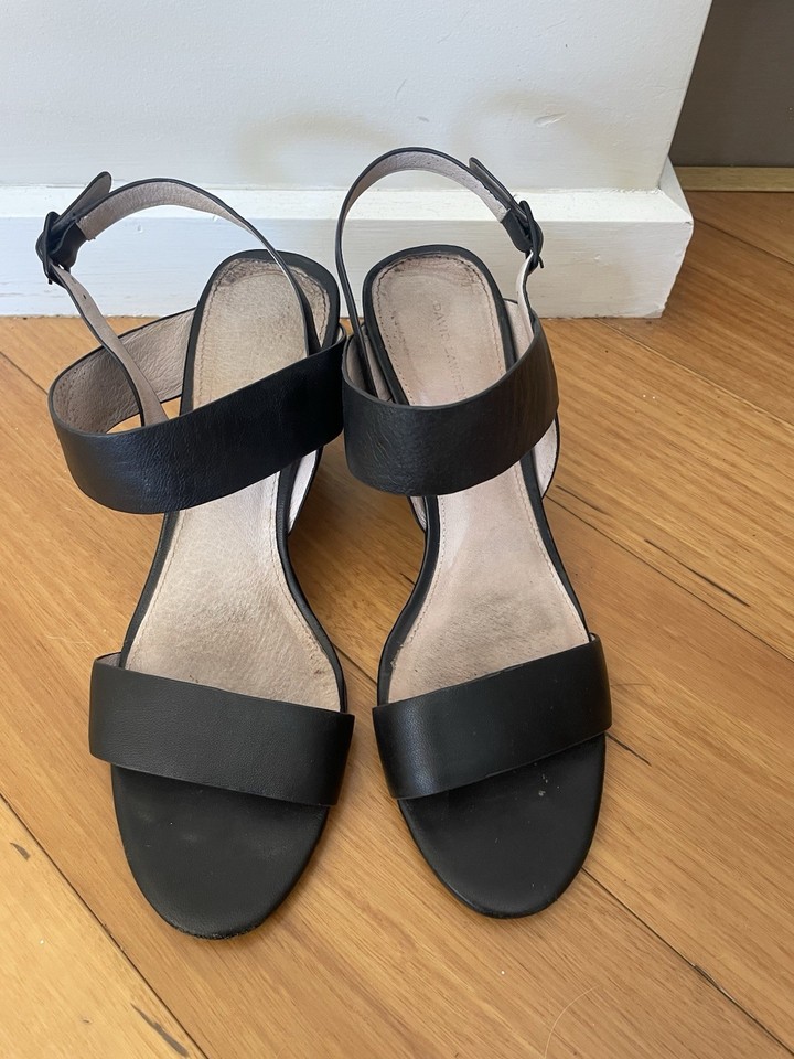 David Lawrence Black Leather Wedge Shoe, Size 40