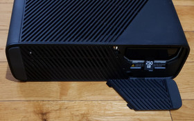 Xbox 360 E 1538 Console 250GB HDD Bundle, OEM Controller, Power, HDMI, TESTED