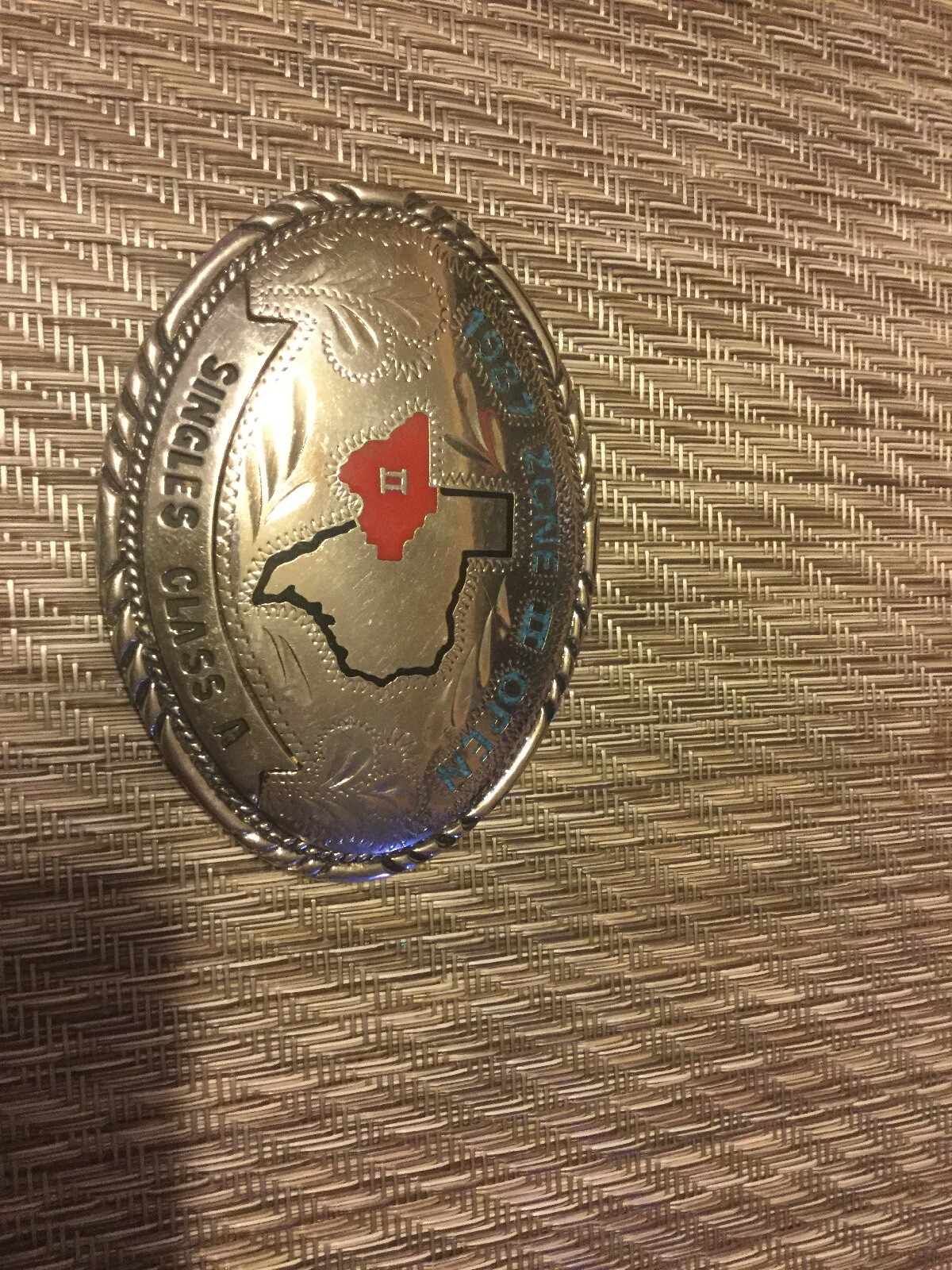 Picture 2 of 4