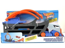 hot wheels stunt & go track set