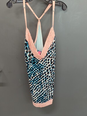 Women's Cosmopolitan ''Fun Fearless Female'' Pink Blue Black Nightgown Size S