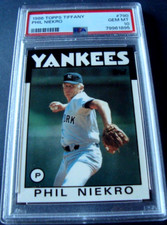 1986 TOPPS TIFFANY #790  PHIL NIEKRO   psa 10  new york YANKEES  (895) MINT