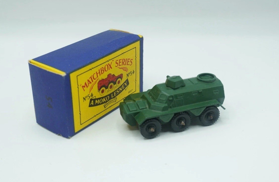 Matchbox 54a, Saracen Personnel Carrier - Free Price Guide
