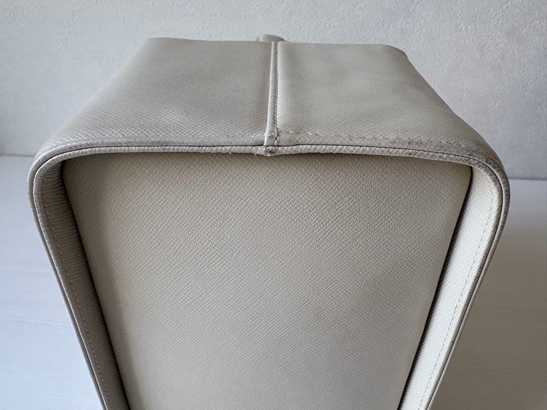 Givenchy leather band vintage bag beige used thumbnail 14