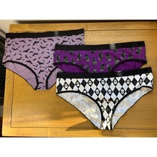 Torrid Hipster and Brief Panties Lot NEW Cats Bats Skulls  Size 2 18/20 