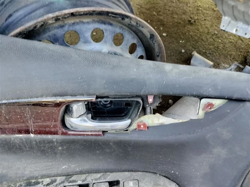 BLK LEFT FRONT DOOR TRIM PANEL 809011UR3B 2016 INFINITI QX50 Foto 2 de 4