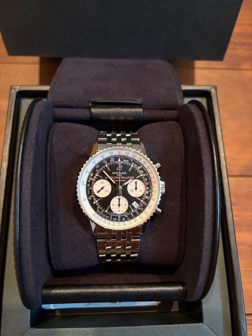 Breitling Navitimer Super Constellation World Limited