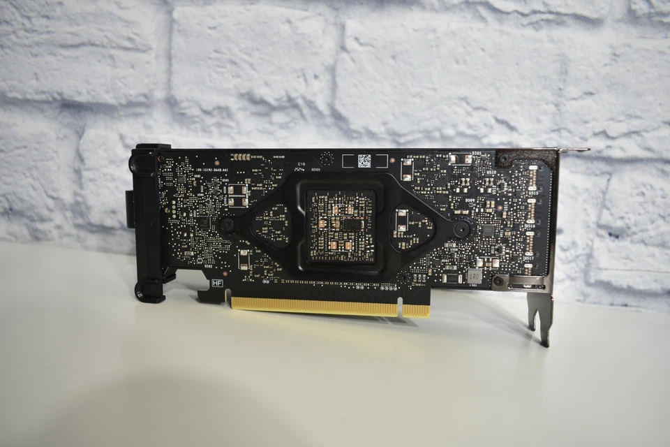 NVIDIA RTX A2000 12GB GDDR6 PCIe 4.0 x16 PG192/12GB - Image 2 of 4