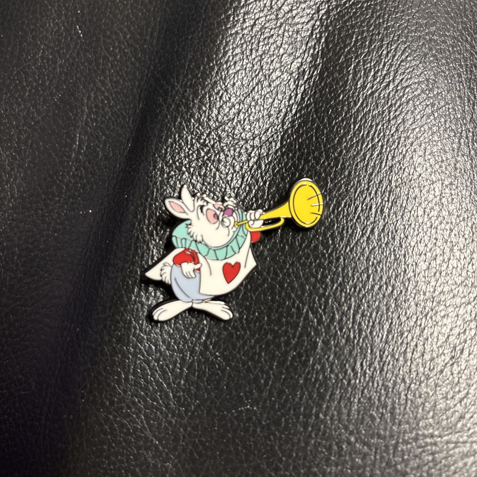 Alice in wonderland pin White Rabbit Disney Pin Loungefly