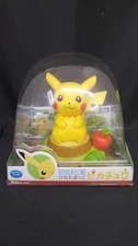 Nohon Zoku Sunbathing Pikachu Takara Tomy KIz65