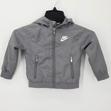 Nike Kids Grey Jacket Hooded Windrunner Windbreaker Full Zip 2T 617845-037650