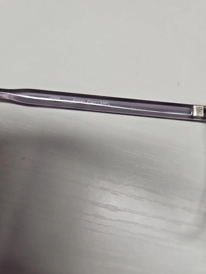 Vera Bradley Jodie Eye Glass Frame Vera Bradley Without Lenses Frame Only Jodie - Image 4 of 4