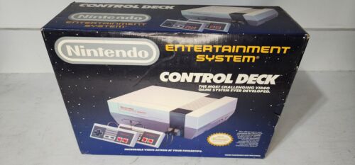 Nintendo NES-001 Control Deck CIB 1988 Boxed - Afbeelding 1 van 3