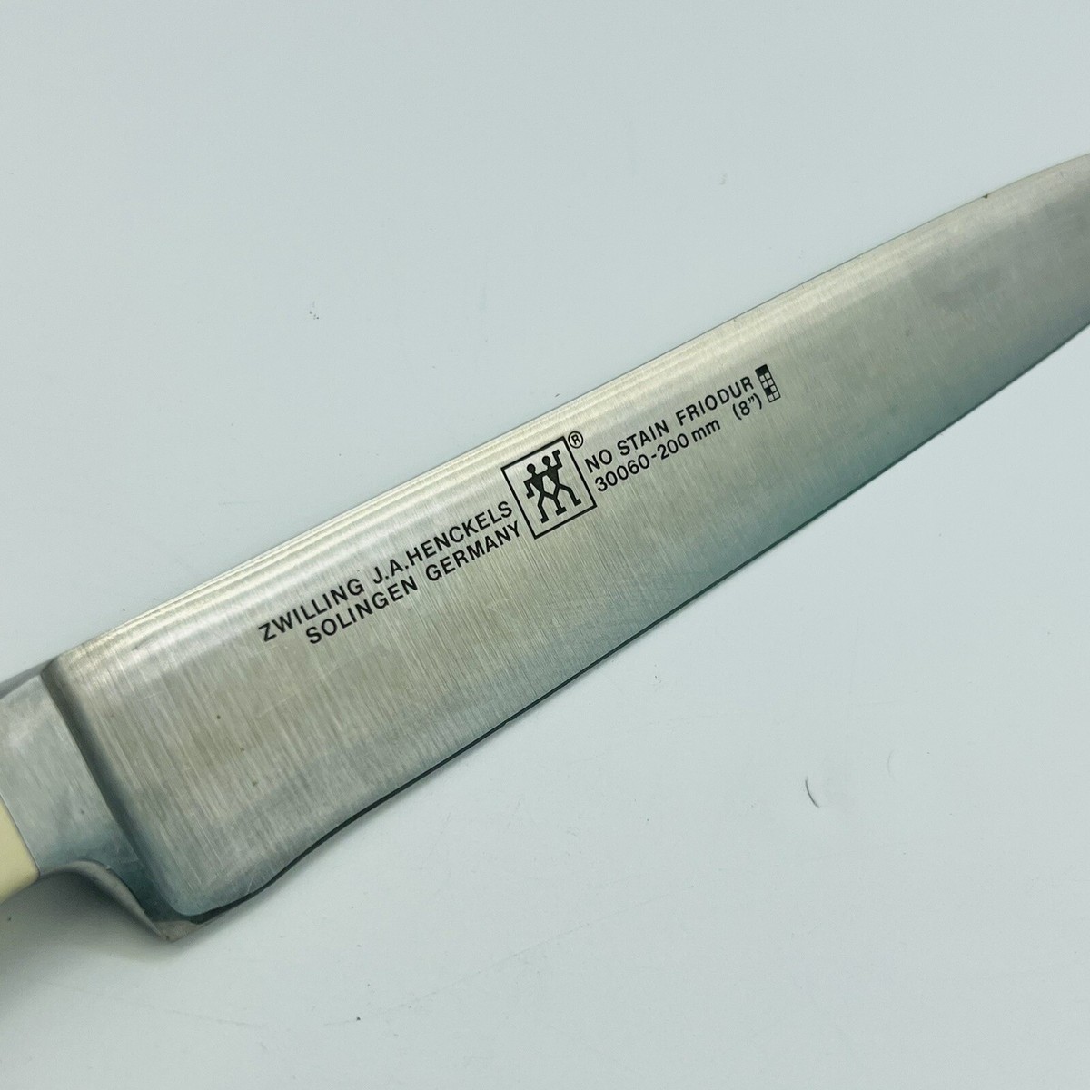 Vtg Henckles Professional Friodur White Handle 8” Slicing Knife