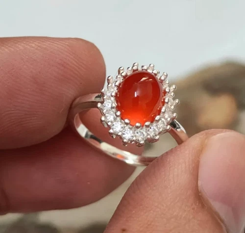 Aqeeq ladies hotsell ring design