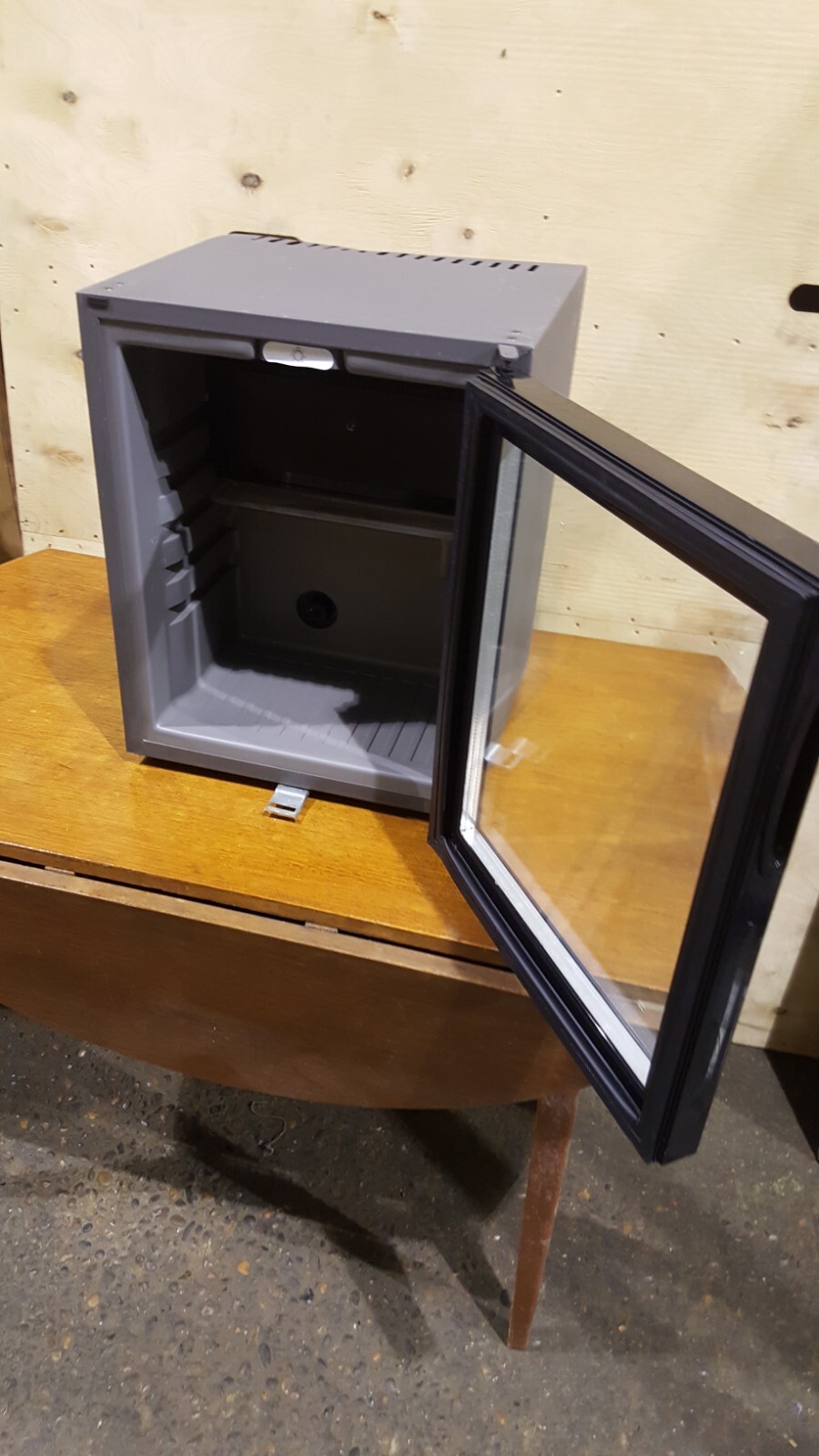 MINI BAR MINI FRIDGE TEFCOLD TM30G NO COMPRESSOR FRIDGE eBay