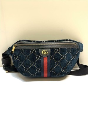 gucci fanny pack velvet
