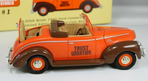 TRUSTWORTHY HARDWARE 1/25TH SCALE LTD EDITION 1940 FORD DIE CAST CAR COIN BANK - Bild 2 von 12