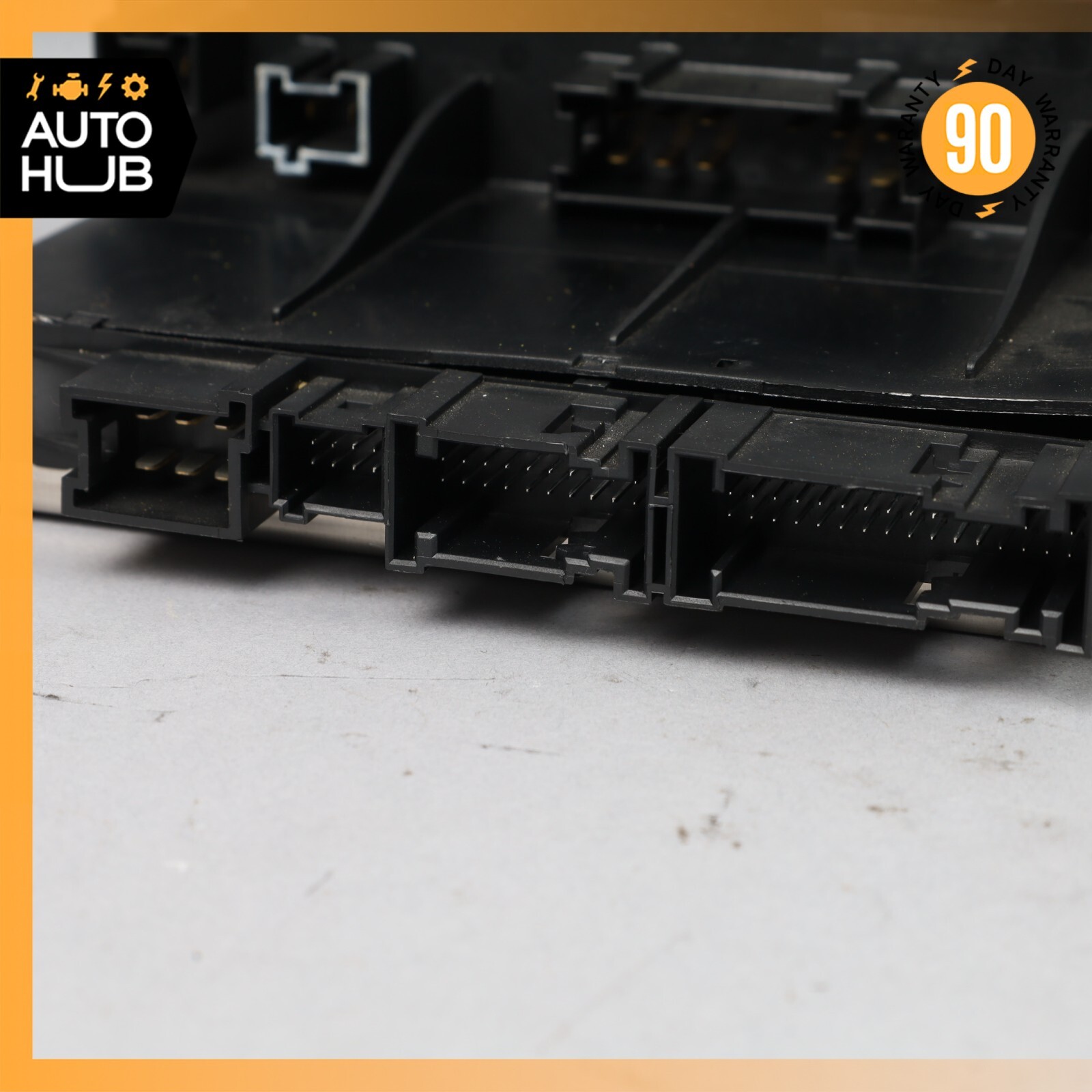 03-12 Mercedes R230 SL500 SL55 AMG Rear SAM Fuse Box Relay Module OEM