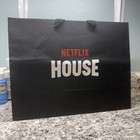 NETFLIX HOUSE DALLAS SOUVENIR BAG Gift Retail Collectible — photo 5