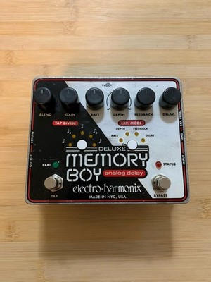Electro-Harmonix Deluxe Memory Boy Analog Delay Guitar Pedal