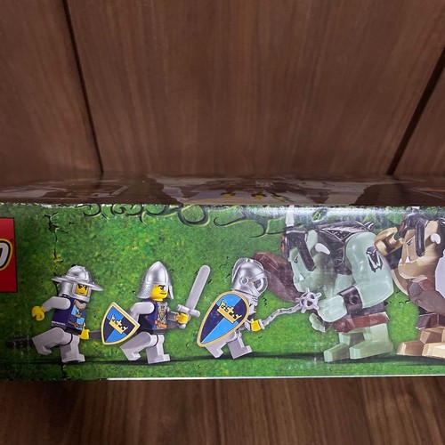 LEGO Castle Trolls' Mountain Fortress 7097 w/Box & Manual Unopened from Japan - Picture 3 of 4