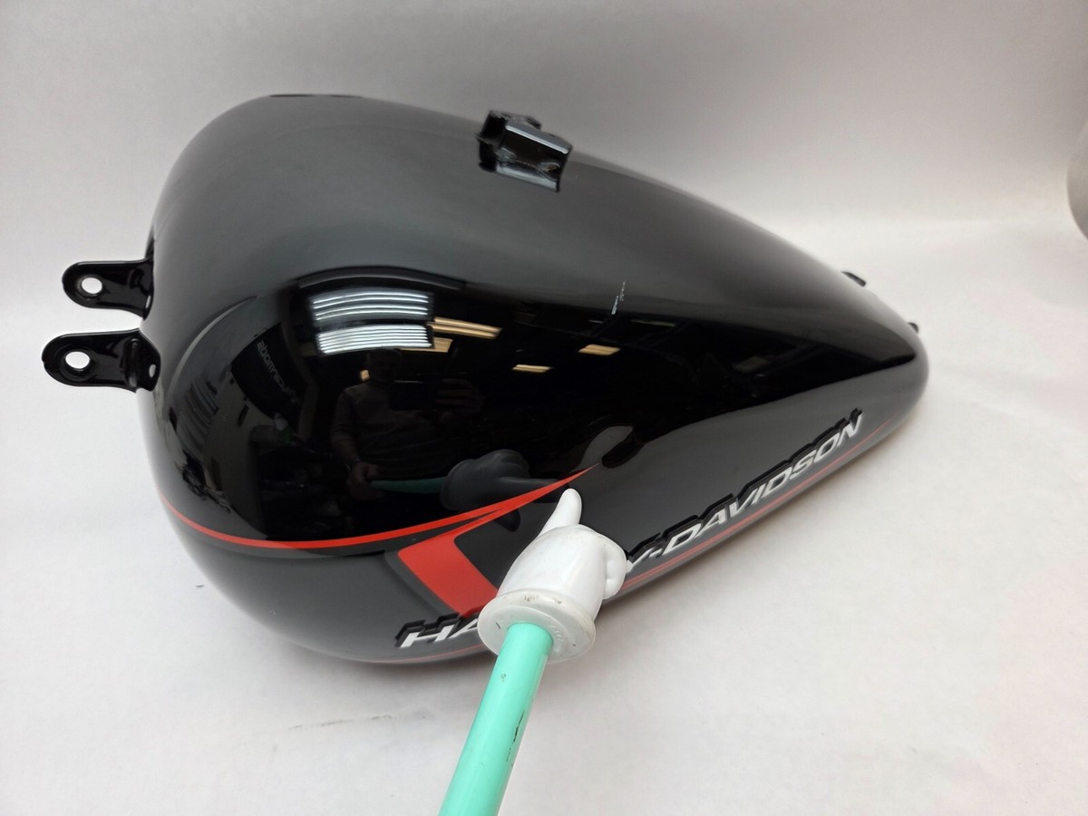 ❗ DAMAGED OEM 2024 Harley-Davidson Breakout/Low Rider 5gal