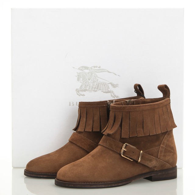 burberry suede boots