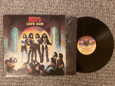 【ビンテージ】KISS LOVE GUN‼︎ ロックファン必見 KISS Love Gun 1977 Vinyl Record Obi Hard Rock Heavy Metal
