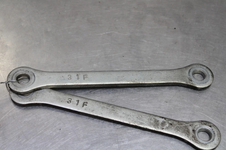 96-03 SUZUKI BANDIT 600 REAR DOGBONE SHOCK LINKAGE LINK - Imagem 2 de 4