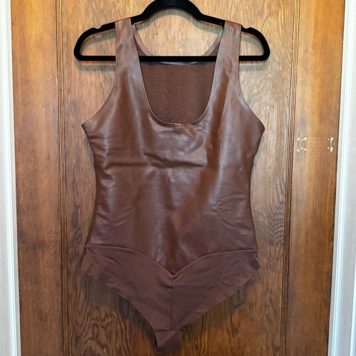 NWT Pinsy Bonded High Neck Shapesuit Bodysuit XL Brown Vegan Leather - Picture 4 of 10