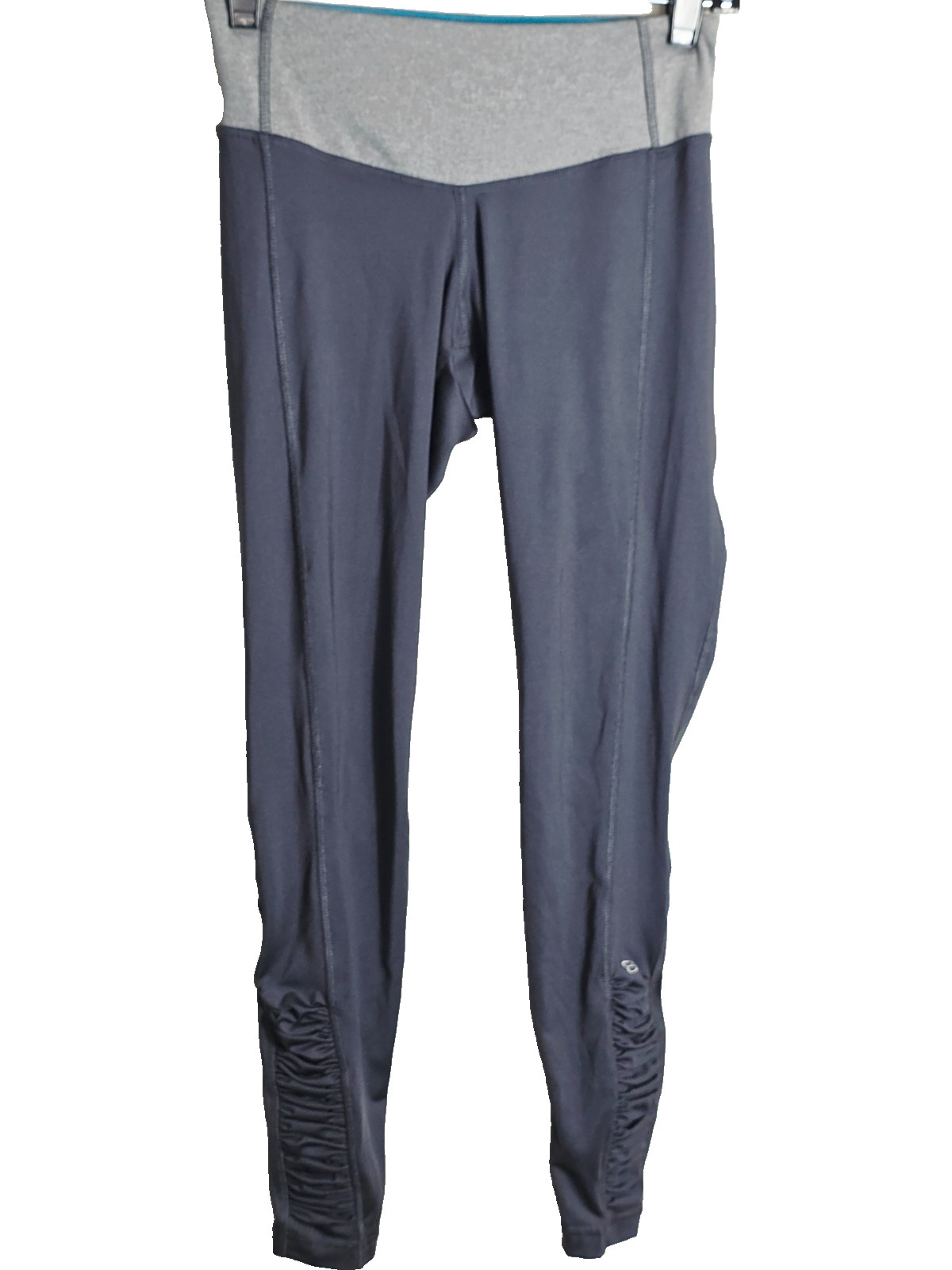 Layer 8 Performance Ruched Hem Ankle Leggings Wom… - image 1