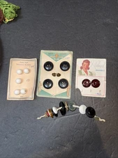 Lot of Vintage Miscellaneous Buttons