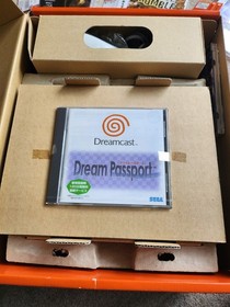 Japanese SEGA Dreamcast Console HKT-3000 Boxed complete with Maken X