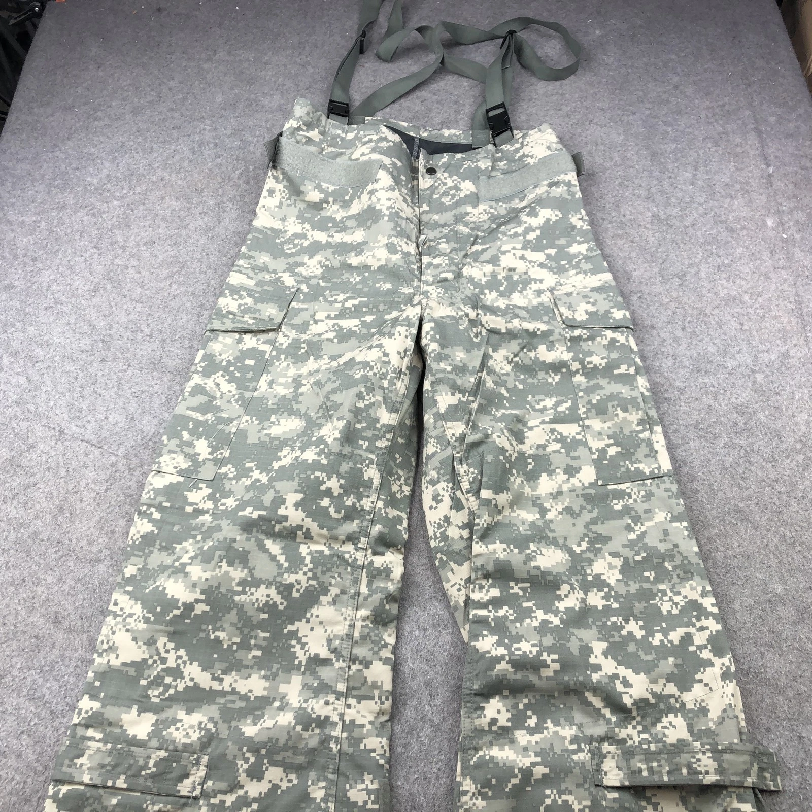 Military Protective Pants Mens Small Short Camo Overgarment ACU NFR Arm