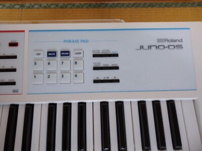 Roland JUNO-DS61W 61-key Synthesizer Special Edition White Japan 