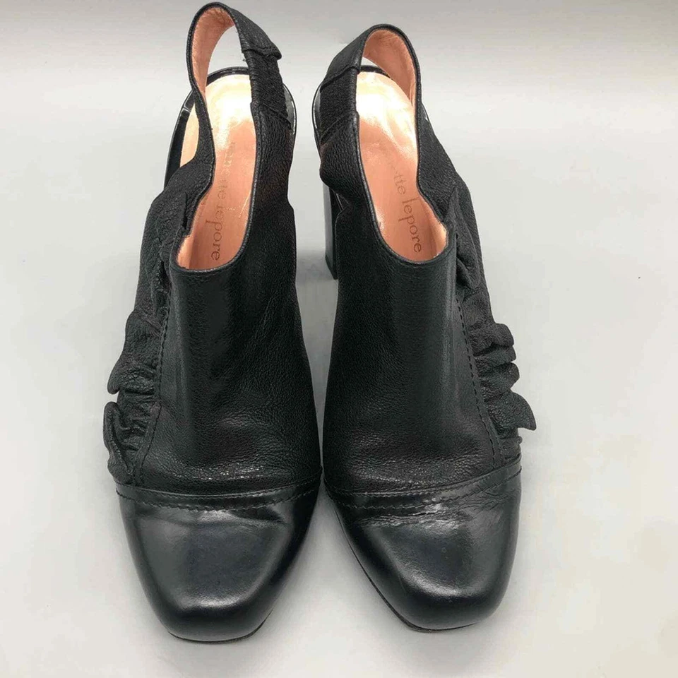 Botines Nanette Lepore con volantes talla 7,5 Foto 3 de 4