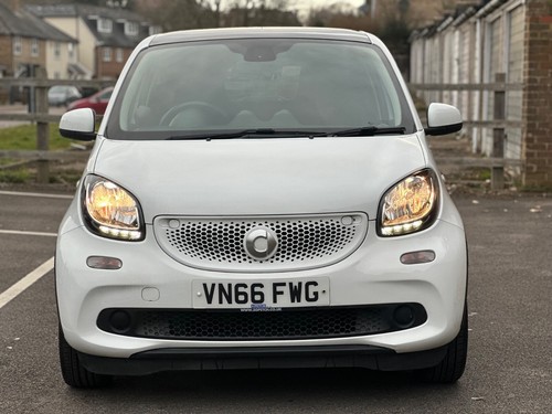 2016 Smart Forfour 0.9T Edition White Euro 6 (s/s) 5dr H/BACK Petrol Automatic - Picture 2 of 21