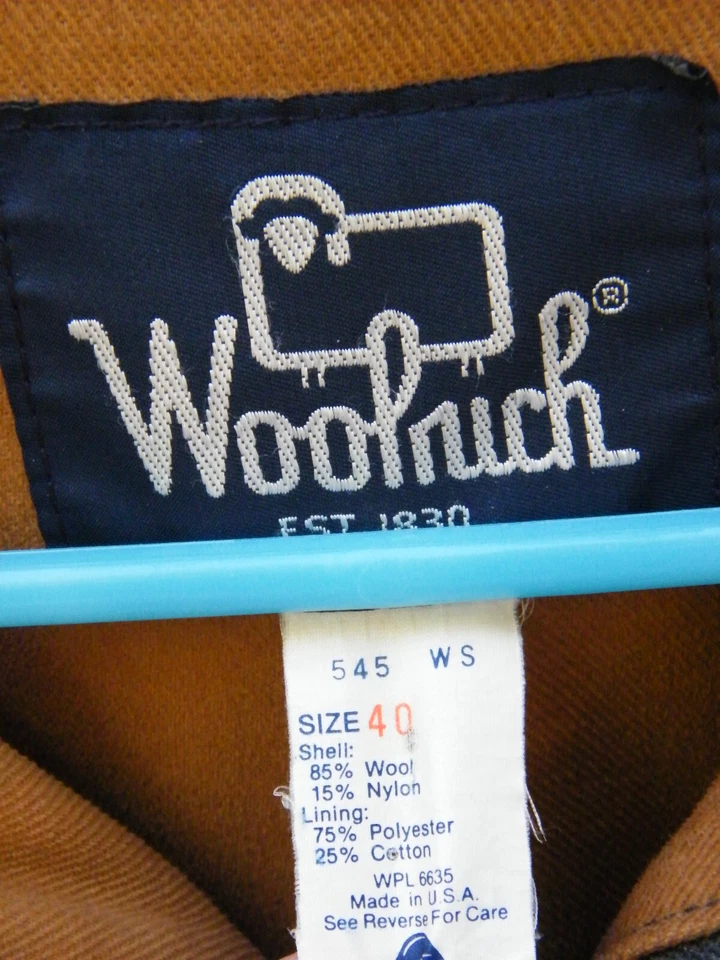 Vintage Woolrich Red Mackinaw Buffalo Plaid Wool Hunting Coat Jacket 545 Size 40 - Image 4 of 4