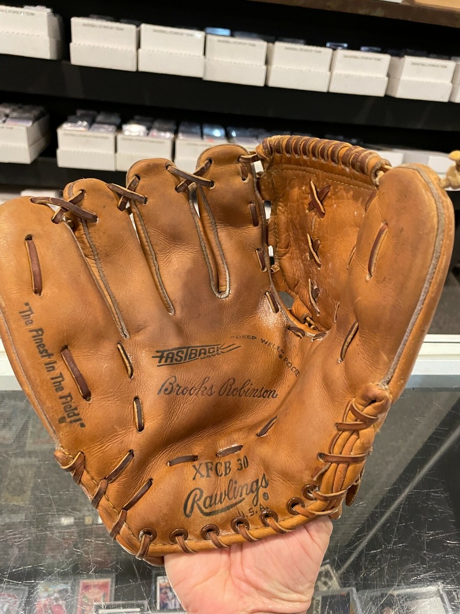 BROOKS ROBINSON BALTIMORE ORIOLES RAWLINGS XFCB30 BASEBALL GLOVE
